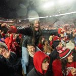 Wisconsin fans storm field after Badgers snap six-game losing skid