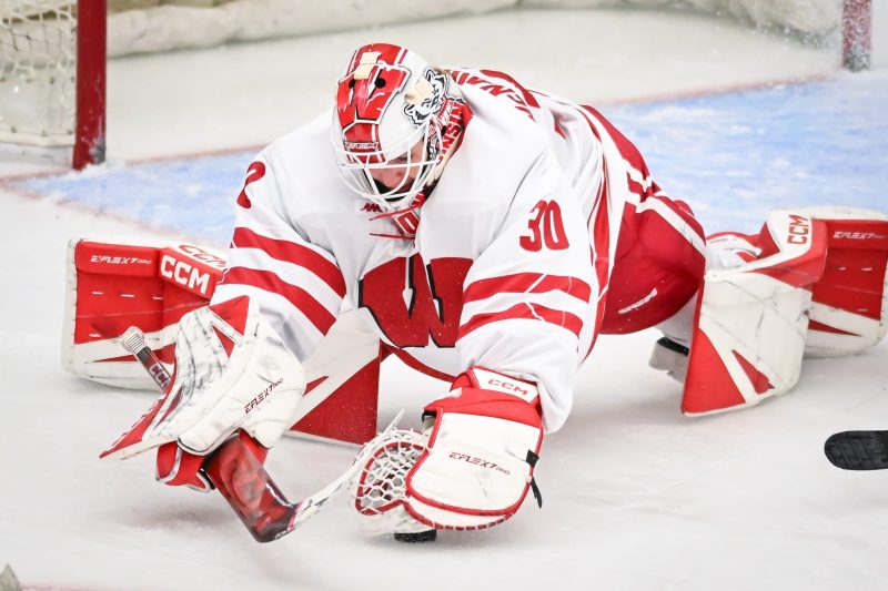 NCAA women’s hockey power rankings: Can the No. 1 team be stopped?