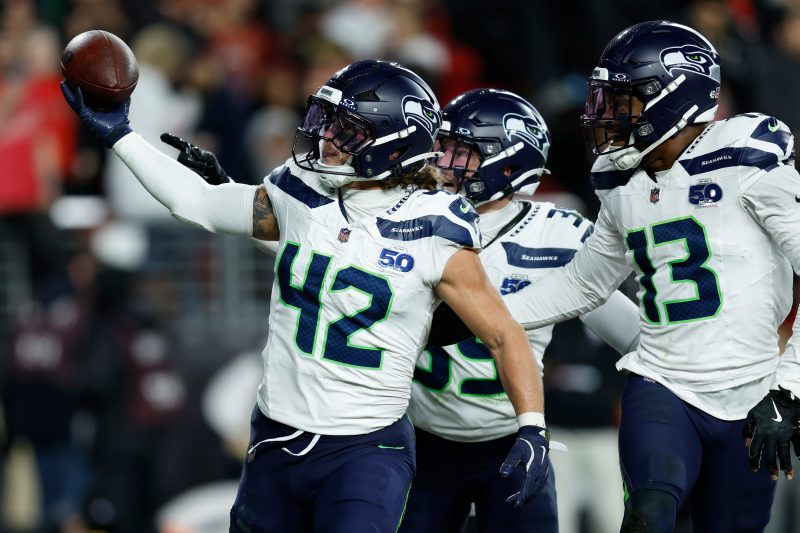 NFL playoff picture: No. 1 seed locked in NFC, but NFC South unclaimed