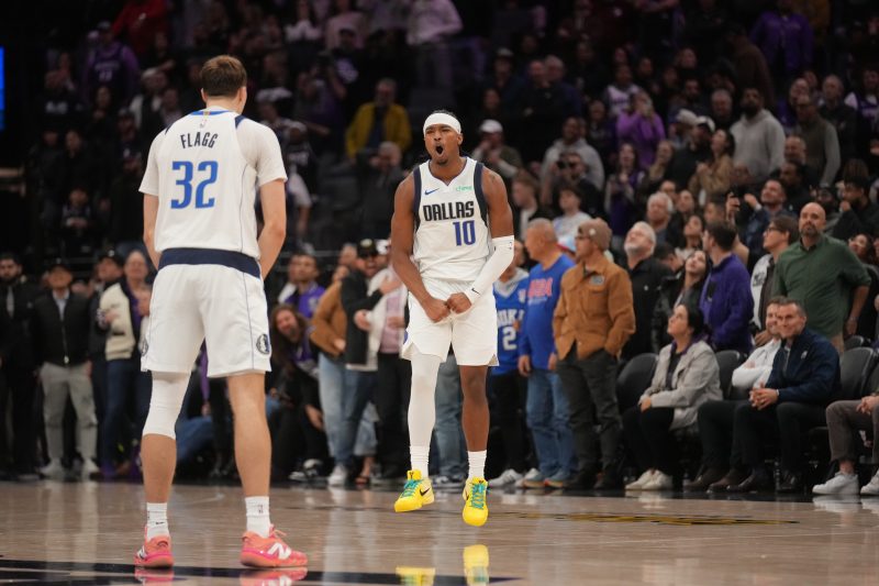 Mavericks guard ices Kings for their sixth straight loss