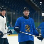 Olympic men’s hockey scores today: Slovakia plays Finland, Sweden faces Italy