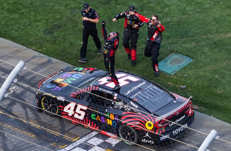 Tyler Reddick wins 2026 Daytona 500 in wild opening to NASCAR season