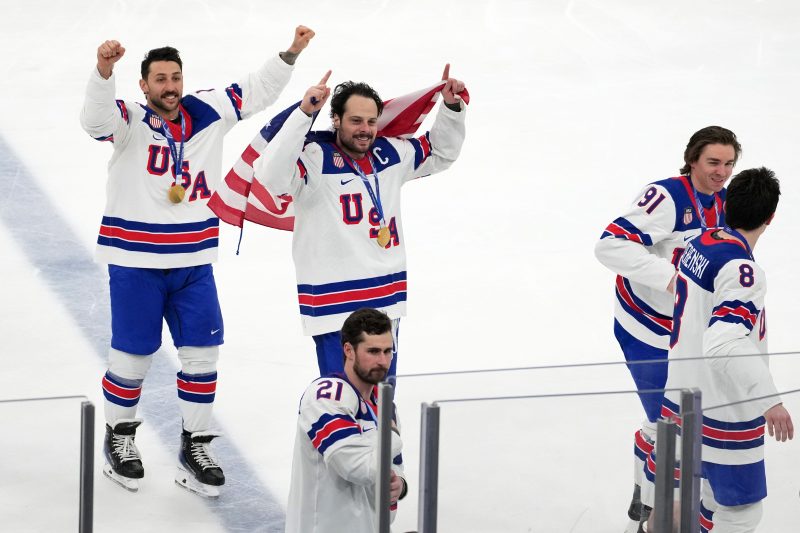 Watch Trump greet USA men’s hockey team in Oval Office