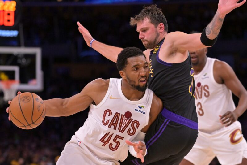 NBA playoff bracket, schedule: Where teams stand, who can clinch berths today